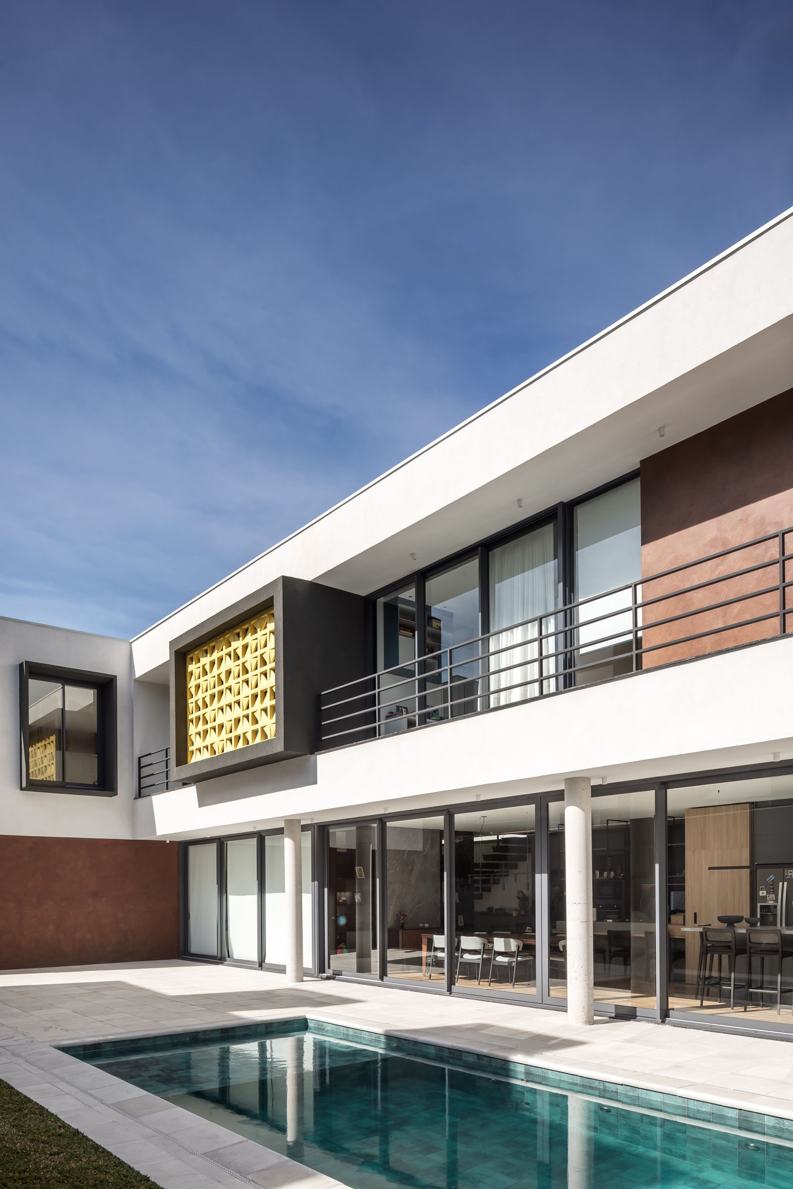 Residência Autoral Casa H.W Construtora Monreal Curitiba